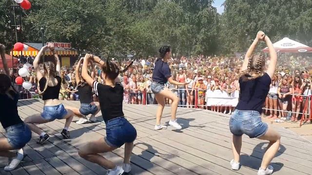 Reggaeton show HOLI 2016 Kemerovo смотреть онлайн