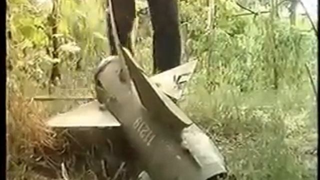 Wreckage of Israeli missile Python 5 in Osetia.mp4 смотреть онлайн