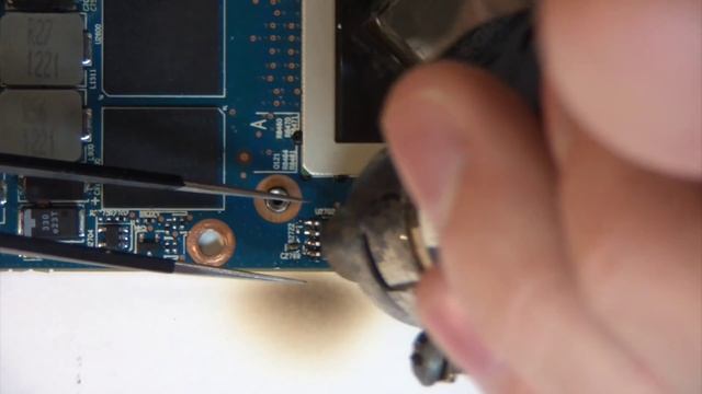 Вызвон контактов на плате и восстановление контактов смотреть онлайн