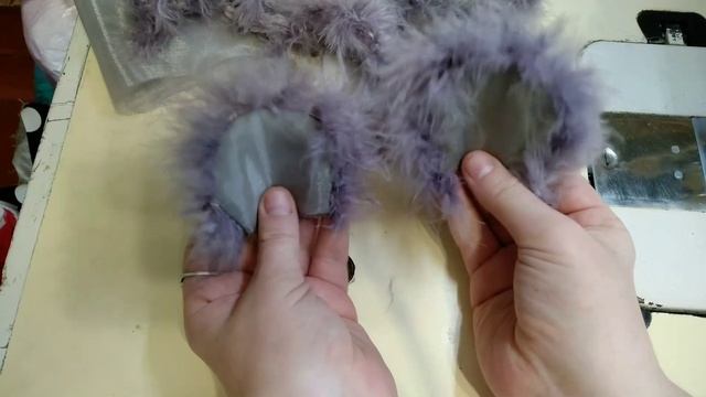 Костюм мышки для мальчика/Как вшить ушки в капюшон/Как пришивати пух на нитке. смотреть онлайн