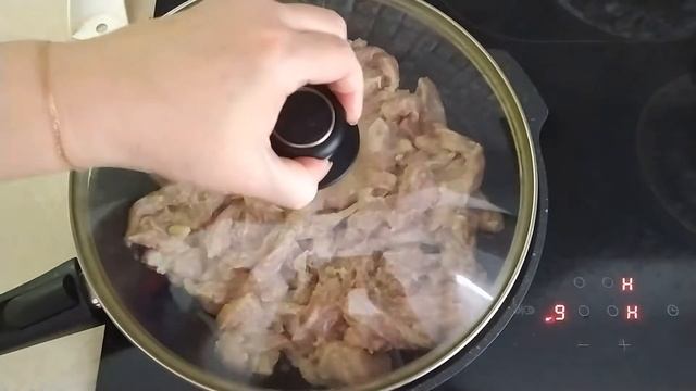 Свинина тушеная в сметанном соусе смотреть онлайн