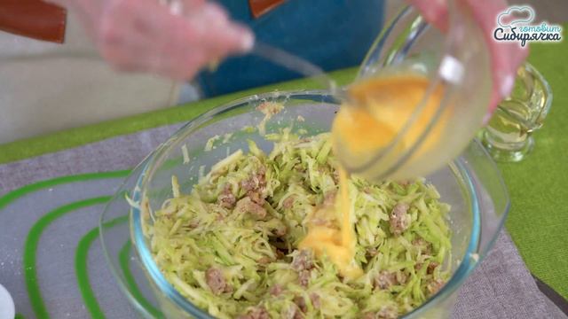 Котлеты из Кабачков с фаршем! Рецепт нежных домашних котлет на ужин хоть и обед! смотреть онлайн