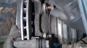 ЗАМЕНА ПЕРЕДНИХ ТОРМОЗНЫХ ДИСКОВ И КОЛОДОК ВАЗ 2110,2111,2112.