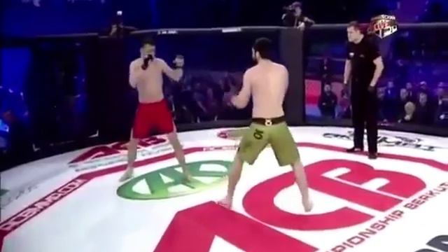чеченец против казаха.