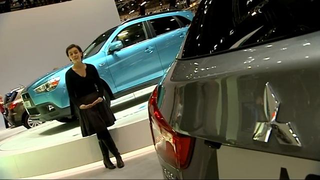 Mitsubishi ASX - En direct du salon de Genève 2010 смотреть онлайн