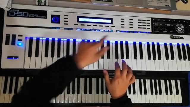Duele - Grupo Alegria - Teclados #rolandd50synthesizer смотреть онлайн