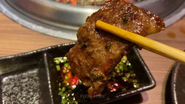 Hokkaido Japanese BBQ For Lunch (32.50USD) - Phnom Penh City | Food 11mn смотреть онлайн