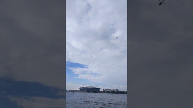 Интересный пирс на Васильевском острове смотреть онлайн