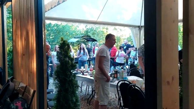 корпорат на природе караоке смотреть онлайн