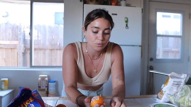 what I eat in a busy day | simple, realistic, balanced meals смотреть онлайн