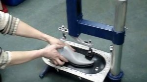 Пресс для приклеивания подошв