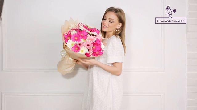 Букет из 35 разноцветных гербер смотреть онлайн