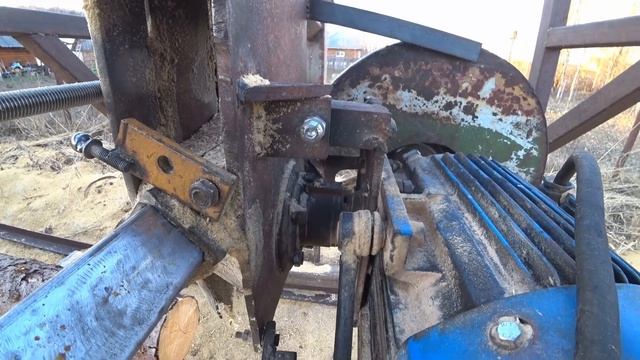 Обзор самодельная пилорама -из того что было!!!/ ПО ПРОЗЬБЕ ПОДПИСЧИКОВ \ Угловая дисковая пилорама смотреть онлайн