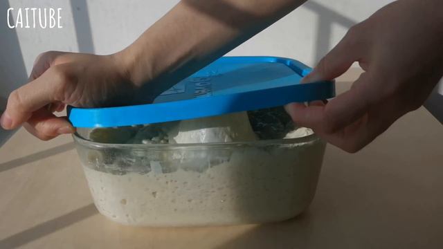 这款充满泡泡的面包 它实在是太简单了 | 意大利FOCACCIA 佛卡夏面包 | 免揉面包 смотреть онлайн