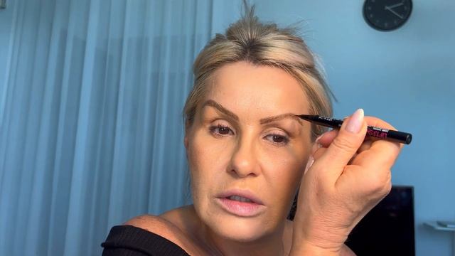 ЛУЧШИЙ ЕЖЕДНЕВНЫЙ ЛИФТИНГ МАКИЯЖ ТУТОРИАЛ.ОМОЛАЖИВАЮЩИЙ МАКЕ. КРАСОТА В МЕЛОЧАХ. смотреть онлайн