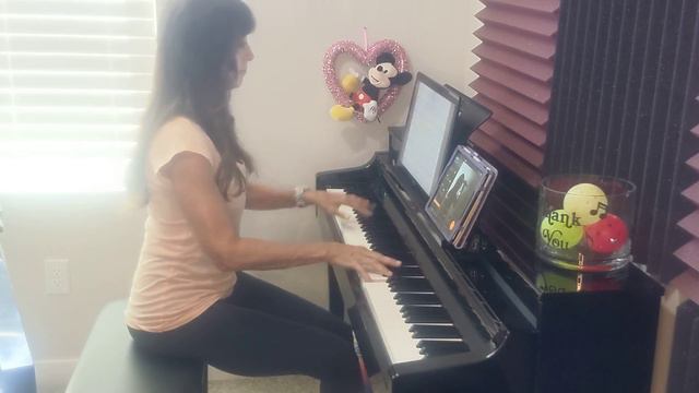 HAPPY - Pharrell Williams (Piano Cover - Tracy Harris Bird) Yamaha CSP 170 смотреть онлайн
