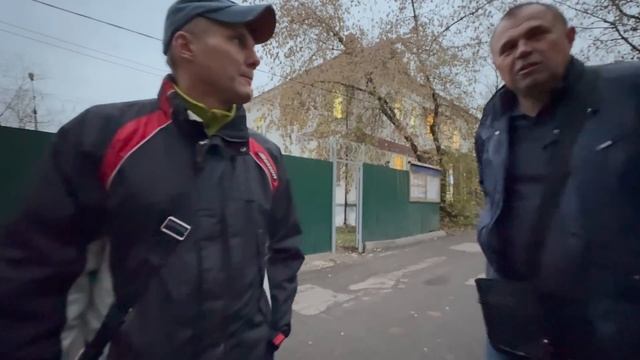 У меня отжали бизнес хватайка. Мы поймали его за руку. Бизнес смотреть онлайн