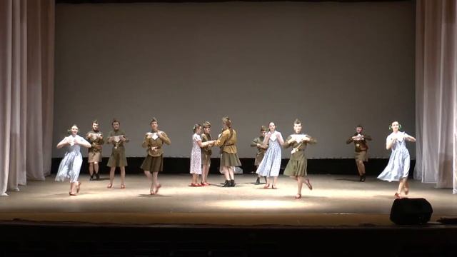 Танец на День Победы смотреть онлайн