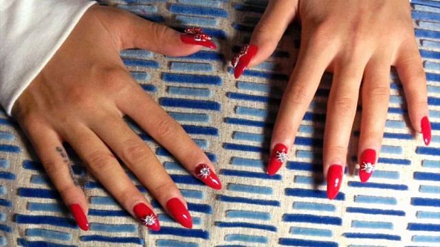 Самый дорогой маникюр? #маникюр #дорого