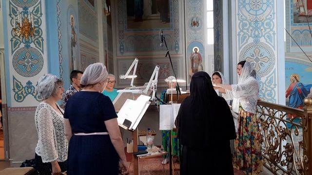 "Ныне отпущаеши" (Закарпатский напев. обр. С. Трубачева) смотреть онлайн