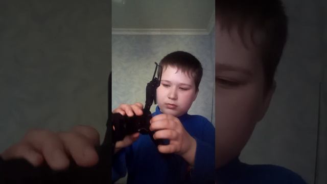 Обзор квадрокоптера E88 смотреть онлайн