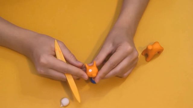 Лепим из пластилина: Жираф смотреть онлайн