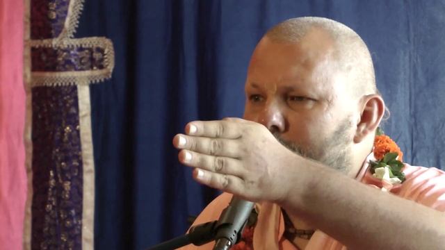Духовная жизнь - вопрос искренности. Авадхут Махарадж. 28.07.2013. Фестиваль "VEDALIFE 2013", Киев. смотреть онлайн