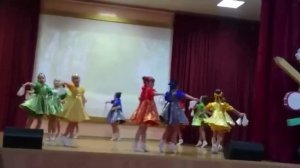 Во поле береза стояла, танец