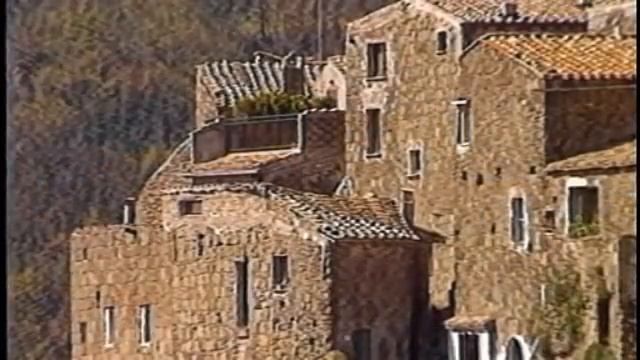 iFILMATI: Calcata Vecchia (Lazio) смотреть онлайн