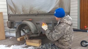 Монтаж запасного и подкатного колеса на прицеп КМЗ 8136. Супер барбекюшница для каравана.