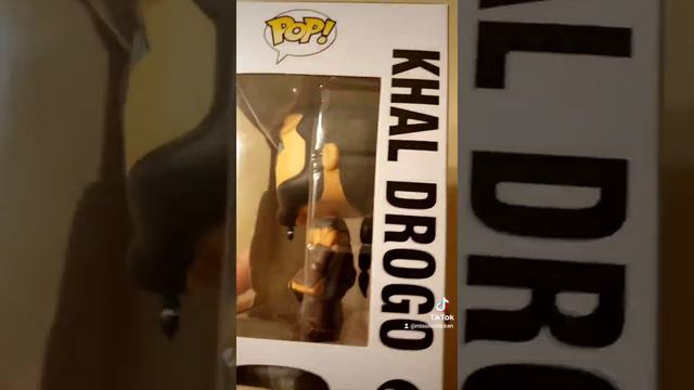Game of Thrones Funko Pops Yara Greyjoy, Khal Drogo, and Beric Dondarrion смотреть онлайн