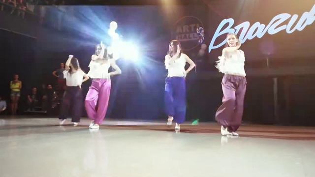 Brazuka 2019. Zouk show by girls from Ufa. смотреть онлайн