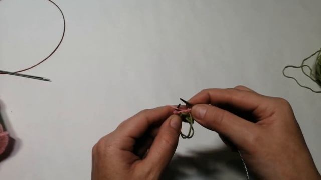 Итальянский набор резинки 2*2 в круговом вязании смотреть онлайн