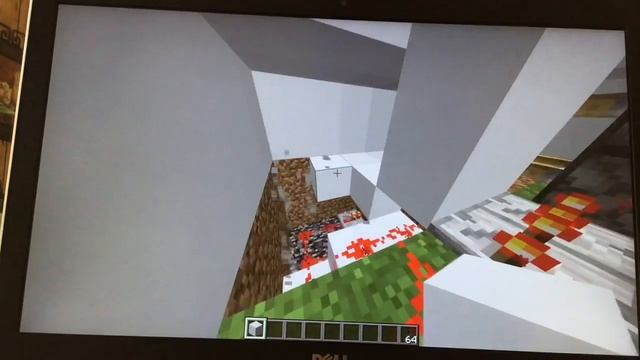My very first flush piston door!!! (Minecraft java edition) смотреть онлайн