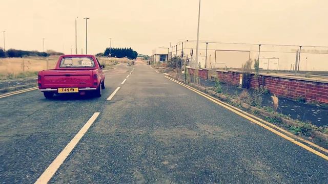 Harvey's Volkswagen Caddy car feature video смотреть онлайн