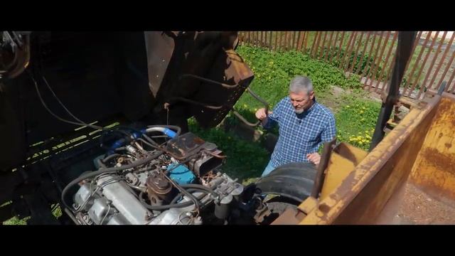 КАЗ 4540 (ГРУЗИН НА БОЛКОНЕ).mp4 смотреть онлайн