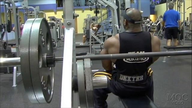 Dexter Jackson - Chest and Calves смотреть онлайн