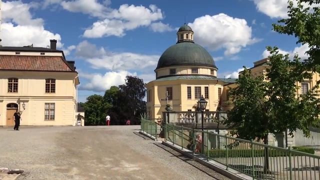 Стокгольм. Прогулка по дворцу Дроттнингхольм. Часть 2. смотреть онлайн