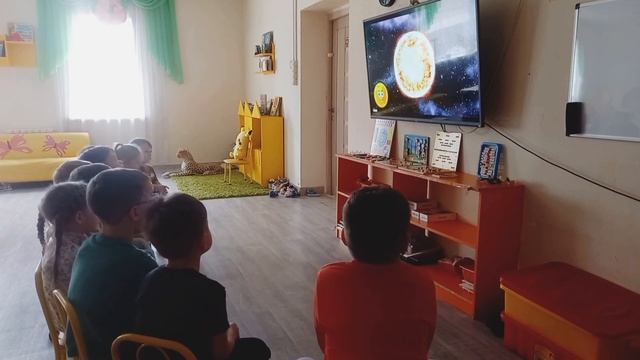 Молодёжная (старшая группа). Опытно-экспериментальная деятельность смотреть онлайн