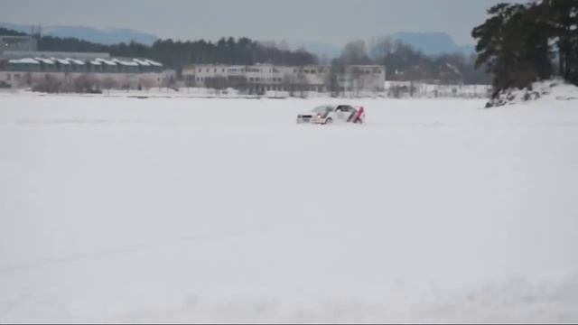 Audi S2 ON ICE.wmv смотреть онлайн