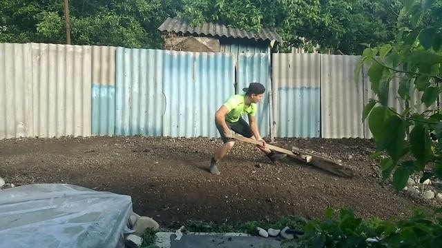 В ДЕРЕВНЕ НА УЧАСТКЕ С ЖЕНОЙ В АВТОДОМЕ [12] Навели красоту во дворе, посадили пальмы и другое.. смотреть онлайн