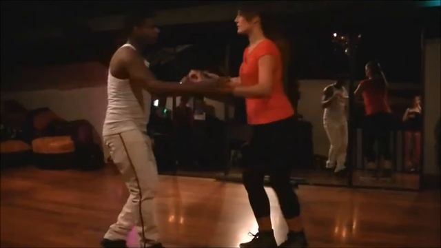 Salsa avec Dijon Danse смотреть онлайн