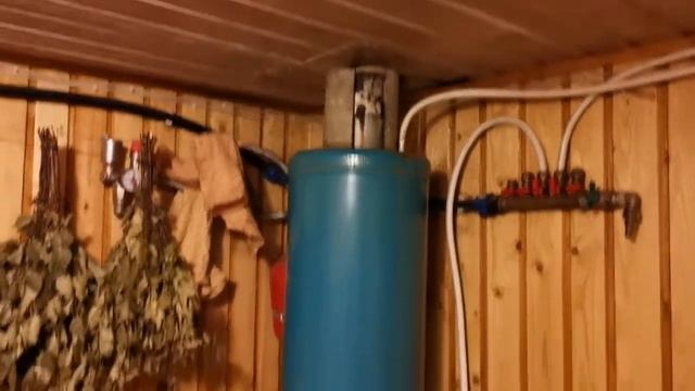 Монтаж дымохода в бане. ПОЖАРОБЕЗОПАСНЫЙ проход дымохода через потолок и кровлю смотреть онлайн