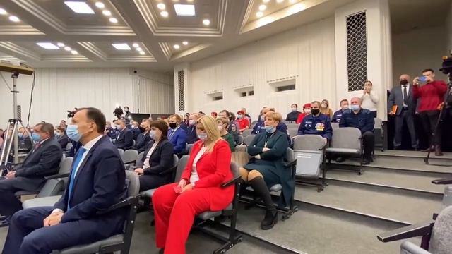 5 февраля объявлен днем траура по погибшим в страшном пожаре на складе запчастей в Красноярске смотреть онлайн