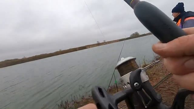 Рыбалка у дяди Бори.Глубокий Турунчук порадовал трофеем.30-11-2020 смотреть онлайн