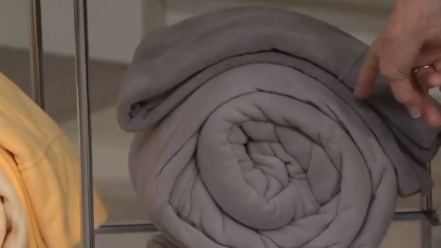 Malden Mills Polar Fleece Sheet Set with Extra Contrast Pillowcases on QVC смотреть онлайн