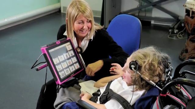 3rd MLA ICT Special Access Technology helping disabled pupils at Highfurlong School Blackpool смотреть онлайн