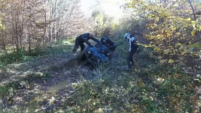 Жесткая покатушка на квадроциклах и эндуро в Карпатах смотреть онлайн