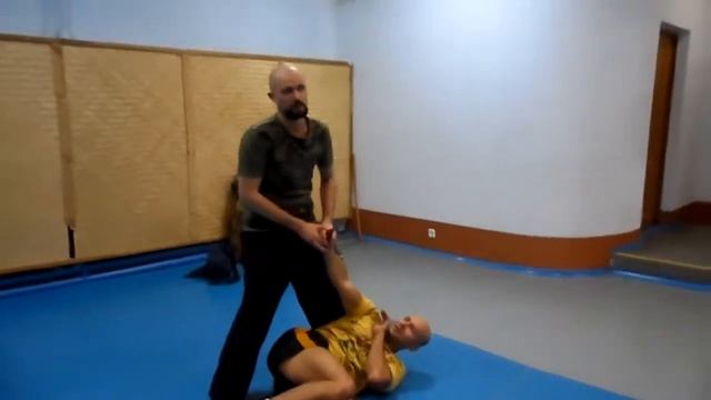 Прием Узел Кисти  Как помочь гопнику сделать харакири