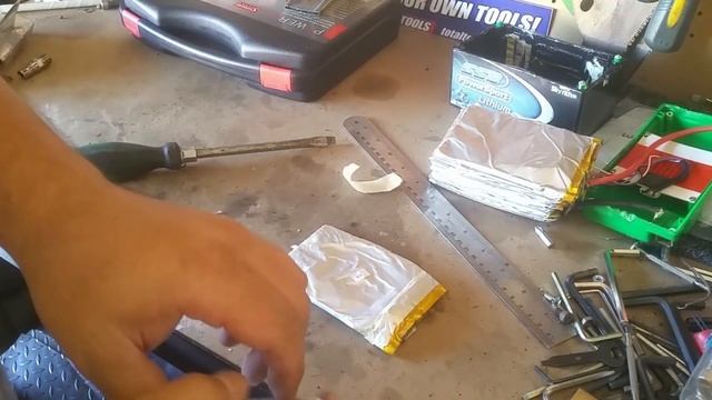 Inside An EBAY Lithium Motorbike Battery - Skyrich SSB Powersport Motorcycle
